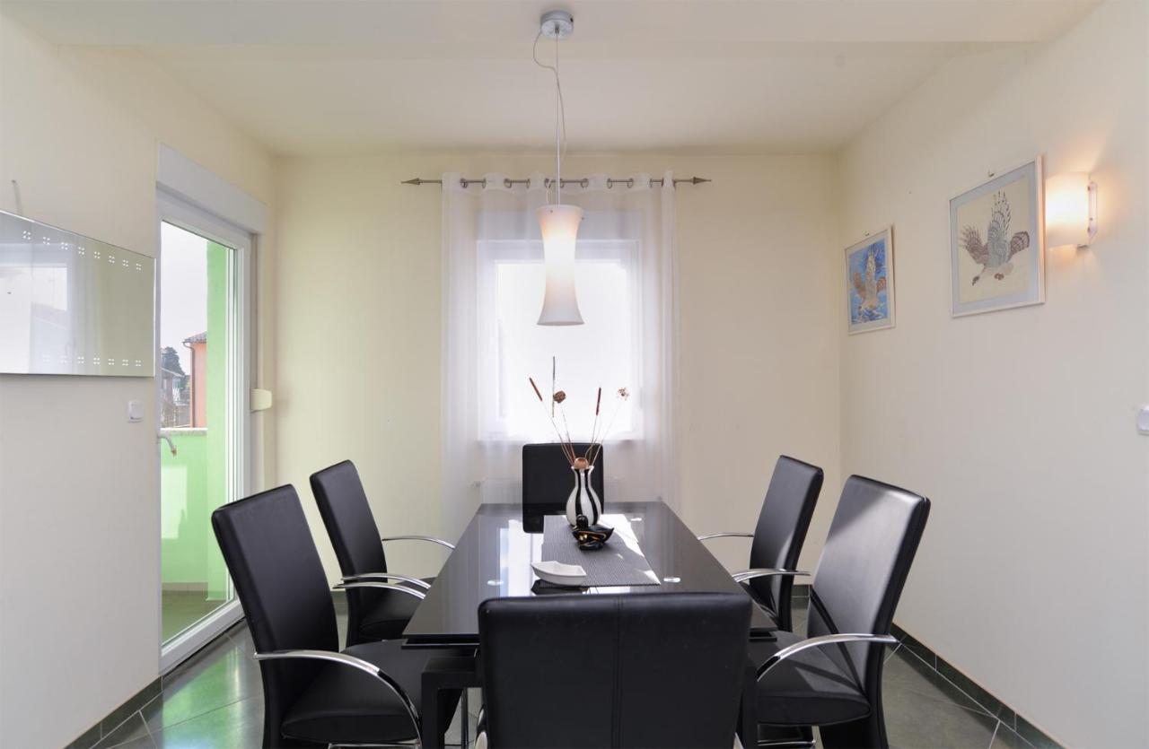 Apartments Ariana 1989 فاجانا المظهر الخارجي الصورة