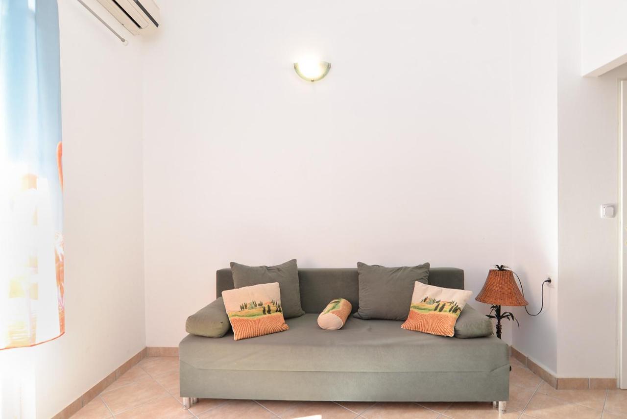 Apartments Ariana 1989 فاجانا المظهر الخارجي الصورة